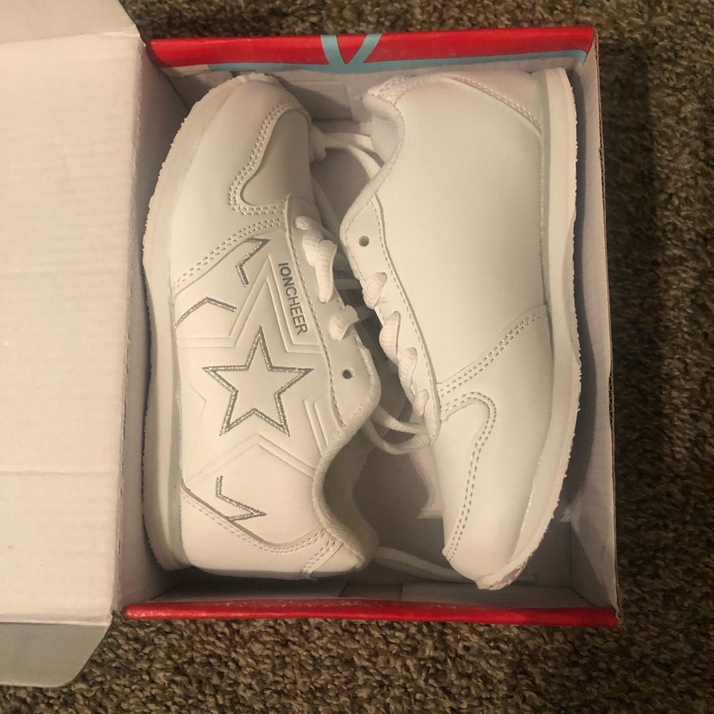 Cheer Shoes